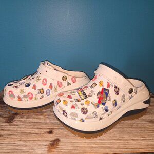 NBA Crocs - Size 5 - White